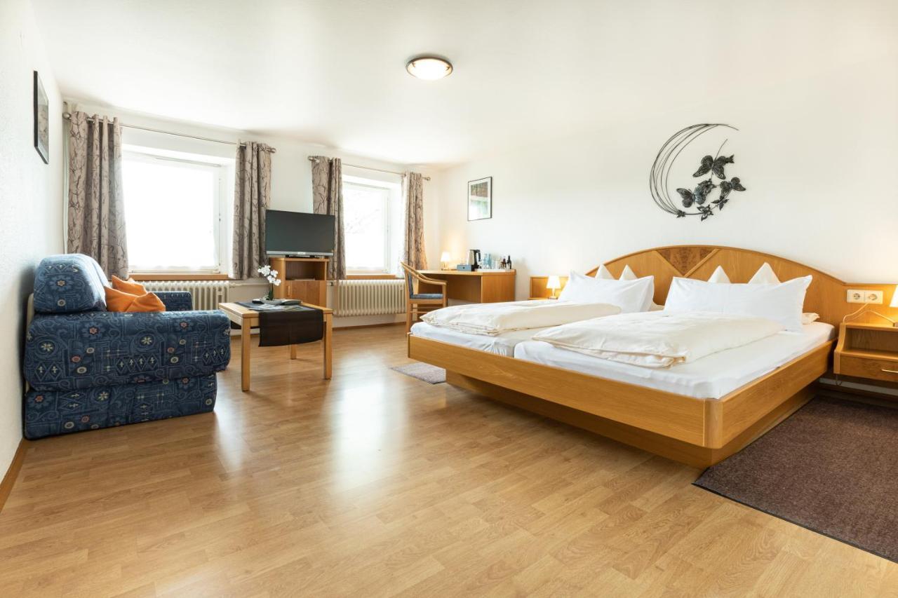 Hotel Landgasthof Zum Pflug Kleines Wiesental Exterior foto