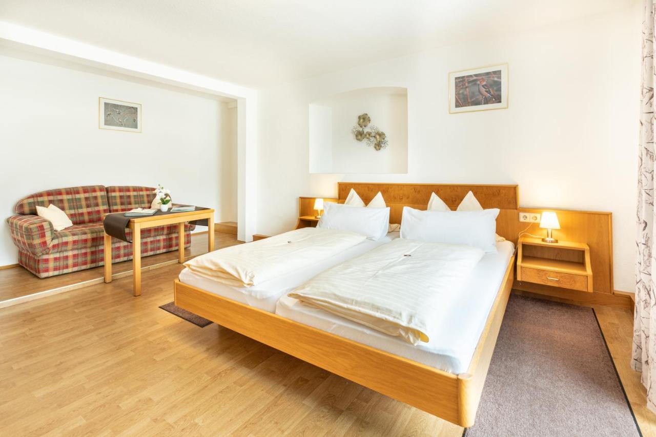 Hotel Landgasthof Zum Pflug Kleines Wiesental Exterior foto